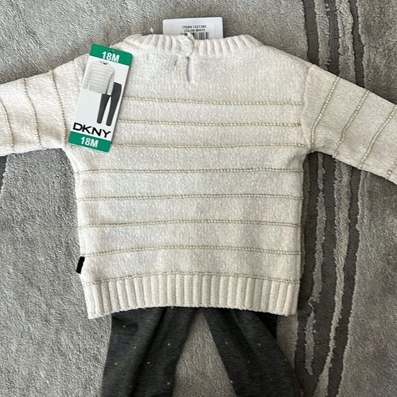 DKNY Kids' 2-piece Chenille Set - Picture 2 of 9